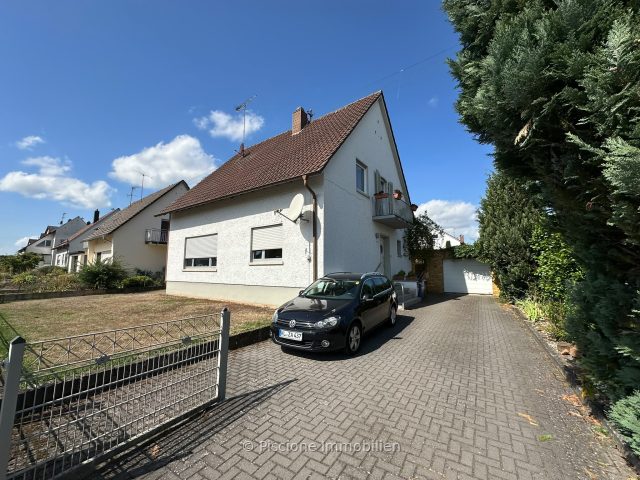 House in Ramstein-Miesenbach – Single-family home in Ramstein for rent